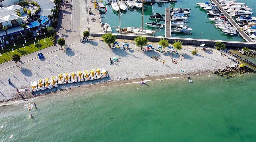 Spiaggia Lido ai Pioppi  - Peschiera del Garda, Verona <span class='provincia_scheda_link'>(provincia)</span>