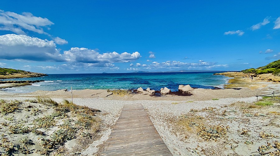 Spiaggia di Porto Pineddu Porto Pino - Sant'Anna Arresi, Sud Sardegna <span class='provincia_scheda_link'>(provinz)</span>