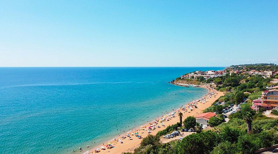 Spiaggia Le Cannella Le Cannella - Isola di Capo Rizzuto, Crotone <span class='provincia_scheda_link'>(provincia)</span>