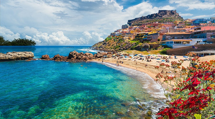 Spiaggia La Marina di Castelsardo  - Castelsardo, Sassari <span class='provincia_scheda_link'>(provincia)</span>