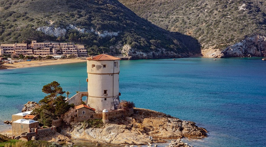 Spiaggia di Campese Giglio Campese - Isola del Giglio, Grosseto <span class='provincia_scheda_link'>(provincia)</span>