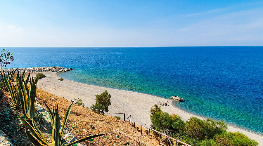 Spiaggia della Rocca del Capo  - Bova Marina, Reggio-Calabria