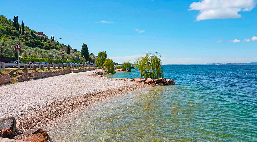 Litorale Spiaggia d'Oro  - Torri del Benaco, Verona <span class='provincia_scheda_link'>(provincia)</span>