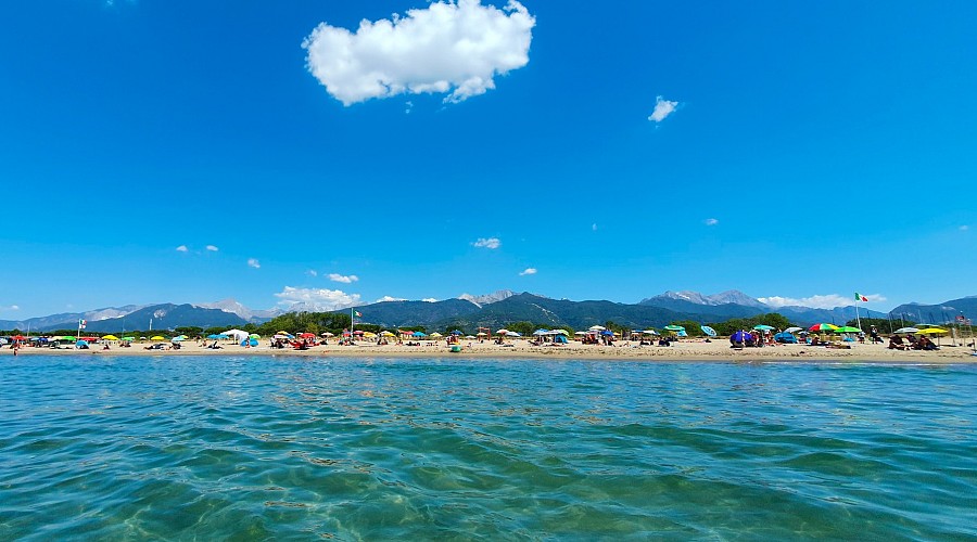 Spiaggia Libera Le Dune  - Forte dei marmi, Lucca