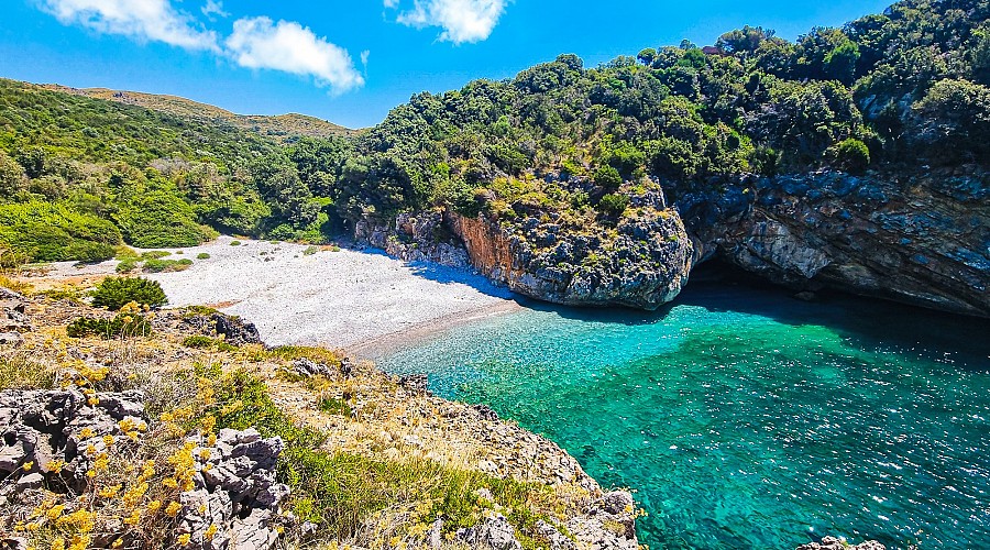 Spiaggia Cala Bianca  - Camerota, Salerno <span class='provincia_scheda_link'>(provincia)</span>